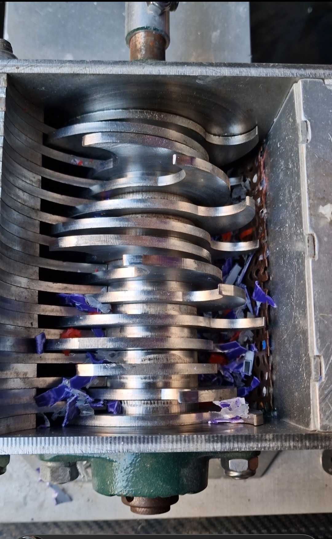 Final Straw Foundation Plastic Grinder