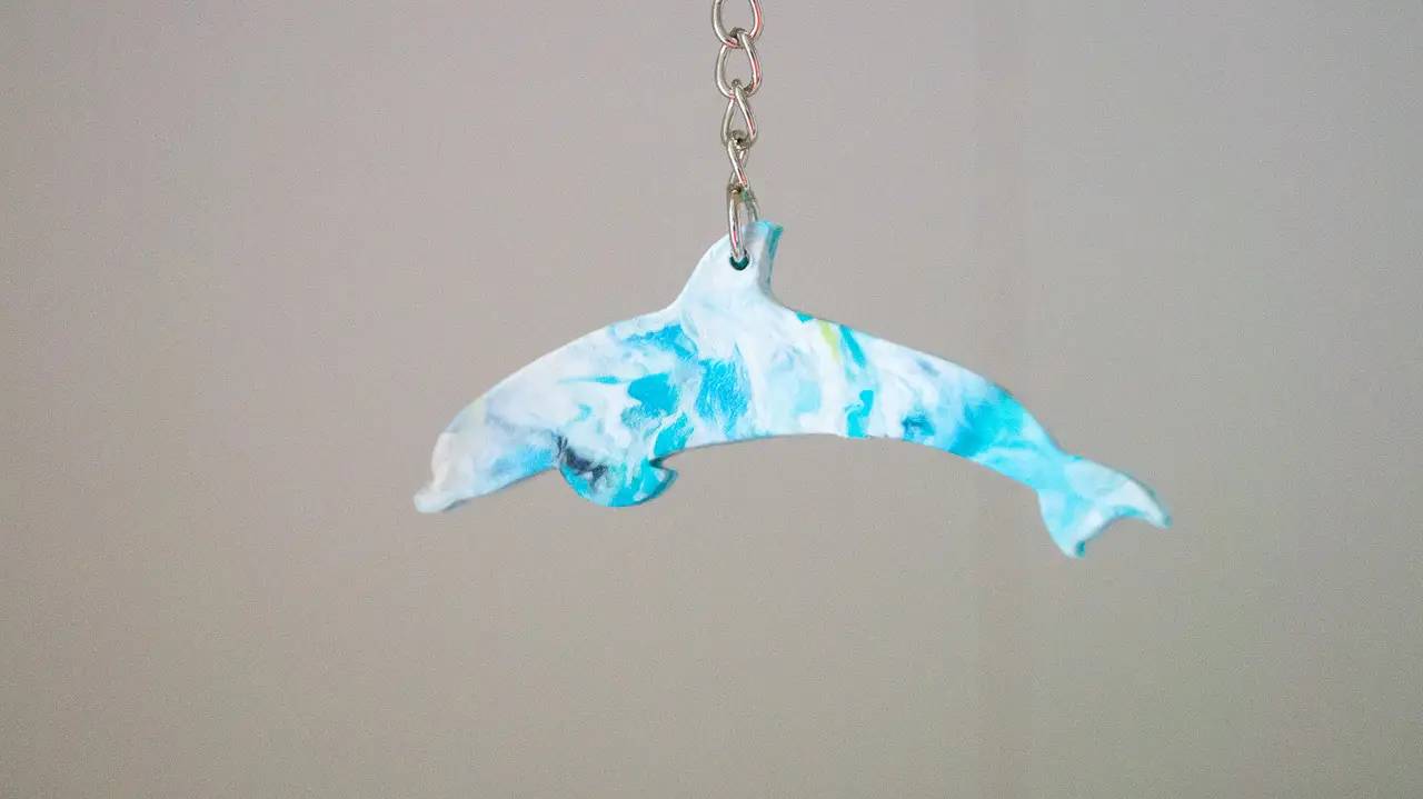 Upcycled Plastic Ocean Wildlife Keyring - Image 4